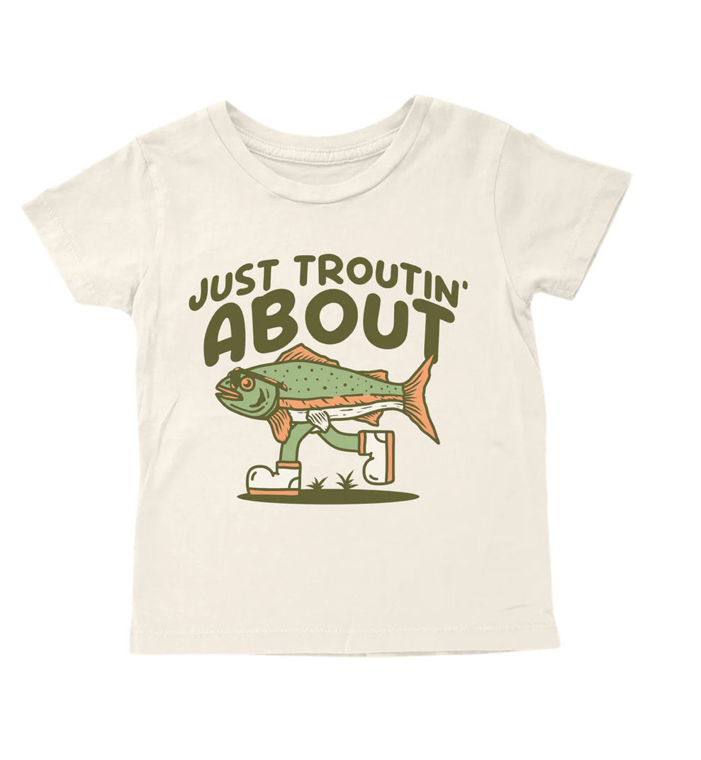 "TROUTIN ABOUT" S/S TEE:NATURAL