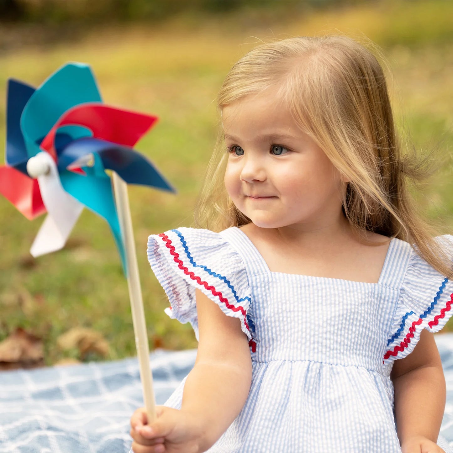 SEERSUCKER STRIPE FLUTTER SLV DRESS