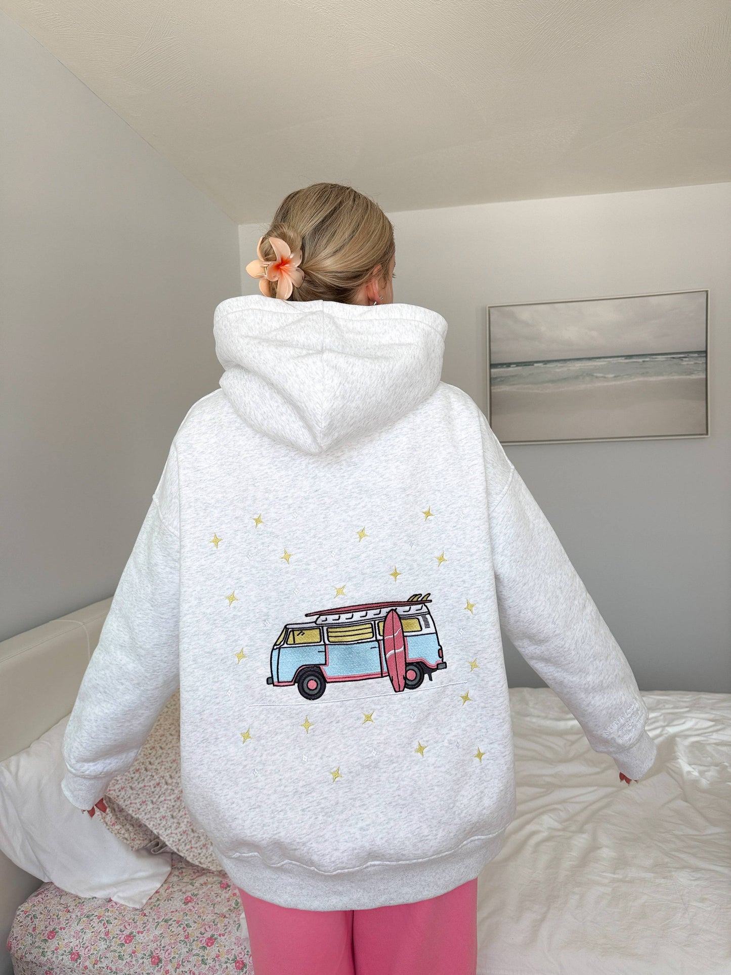 Pearl Grey Star Van Embroider Hoodie: Pearl Grey / Small