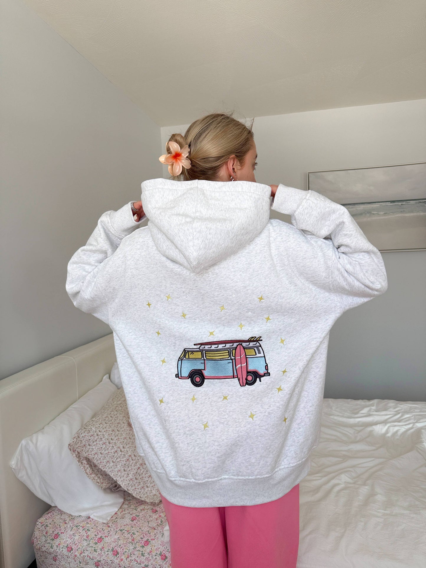 Pearl Grey Star Van Embroider Hoodie: Pearl Grey / Medium