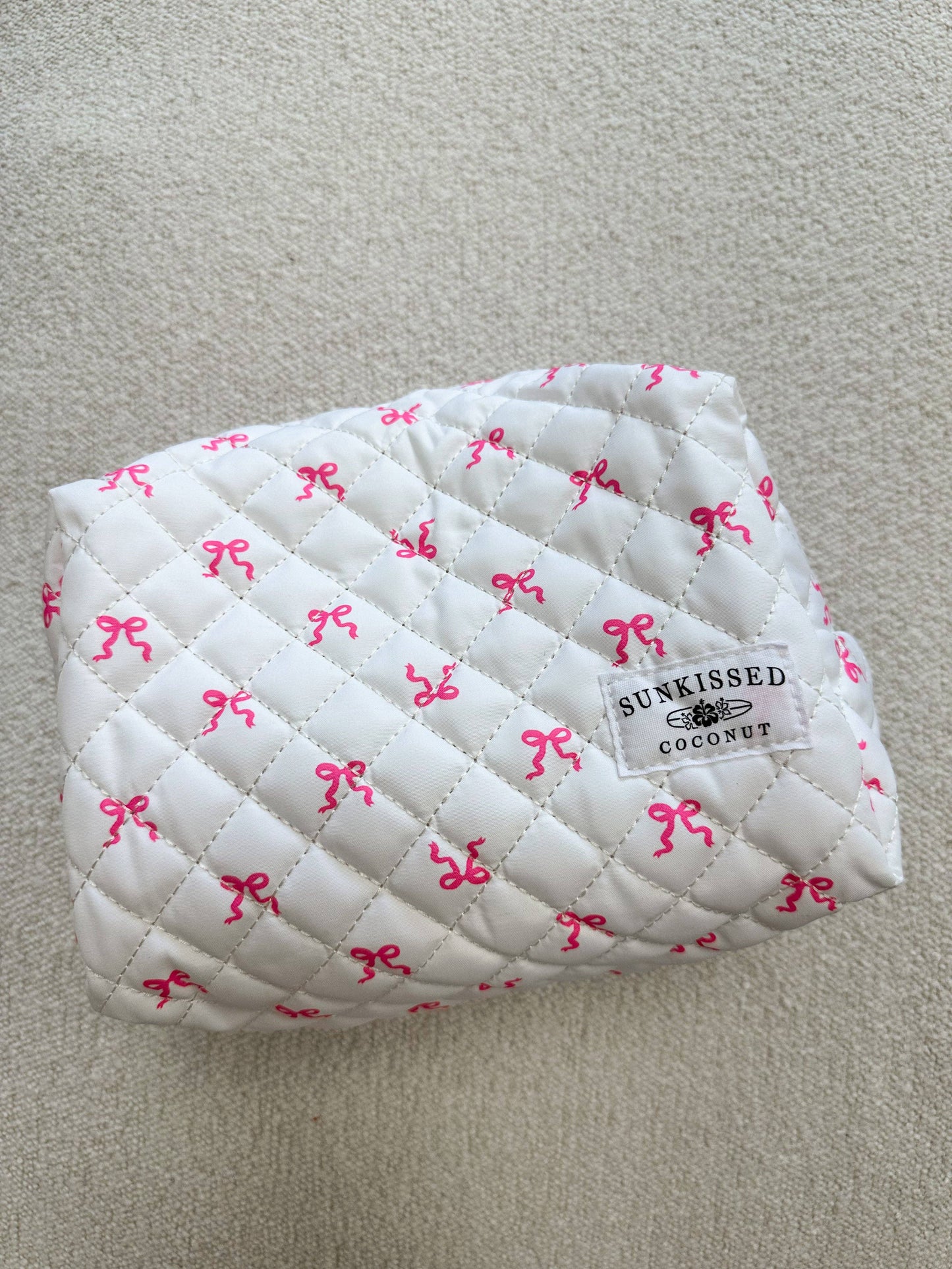 Large Coquette Ribbon Bow Handmade Travel Bag: Coquette Bows / Large Bag