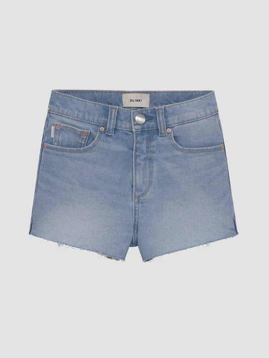 Lucy Short/G in SUMMER DAY