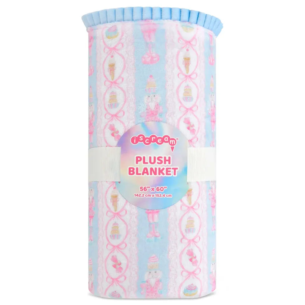 HOLIDAY PLUSH BLANKETS