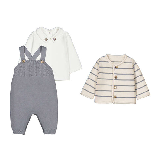 2.609 Knit dungarees set