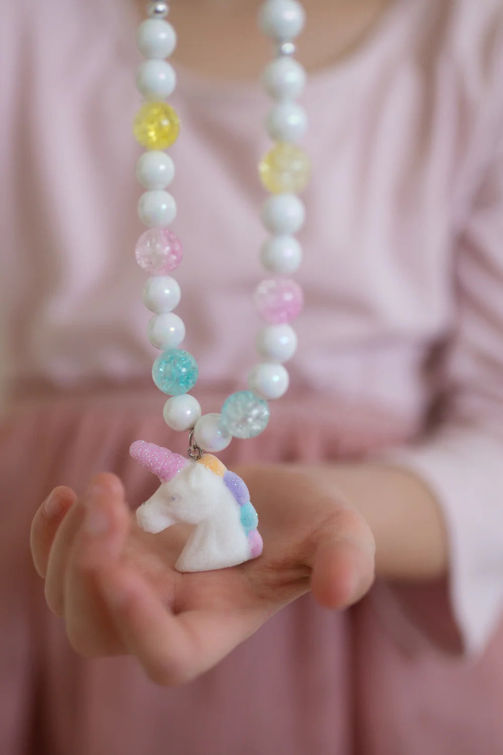 86125 White Unicorn Necklace & Bracelet Set