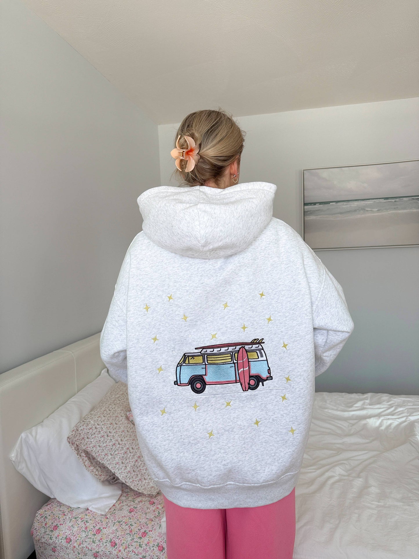 Pearl Grey Star Van Embroider Hoodie: Pearl Grey / Small
