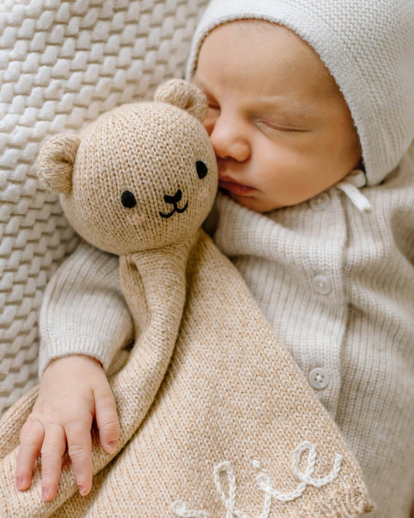 Baby bear lovey (honey)