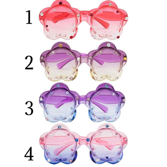 BARI LYNN OMBRE FLOWER SUNGLASSES WITH CASE